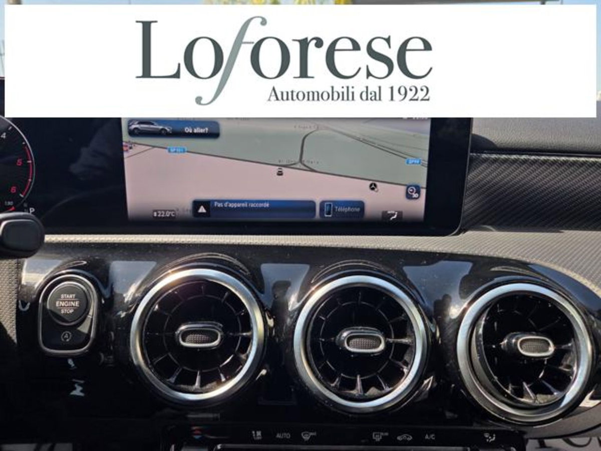 Mercedes-Benz Classe A Sedan 180 d Automatic 4p. Premium (14)