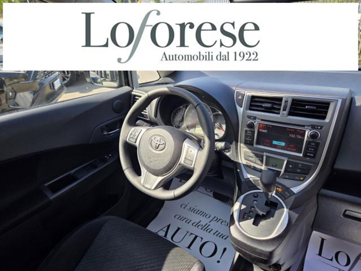 Toyota Verso-S 1.3 CVT Active (11)