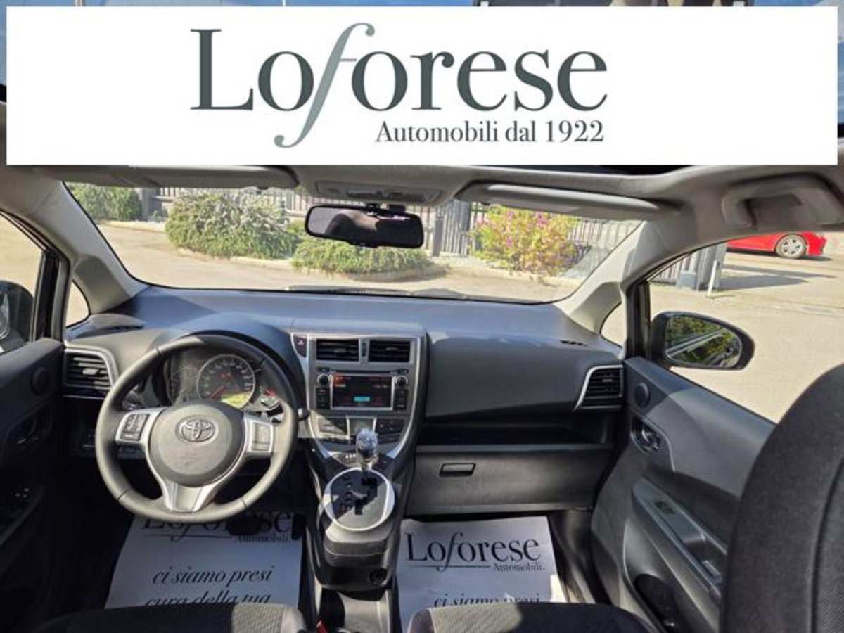 Toyota Verso-S 1.3 CVT Active (8)