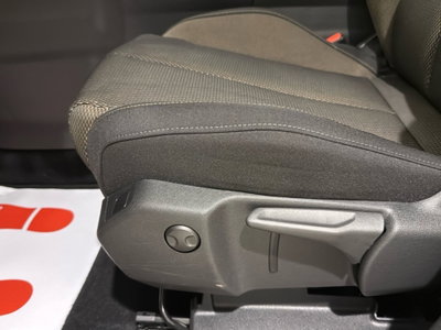 Ds DS 7 1.5 bluehdi Bastille Business 130cv auto (19)