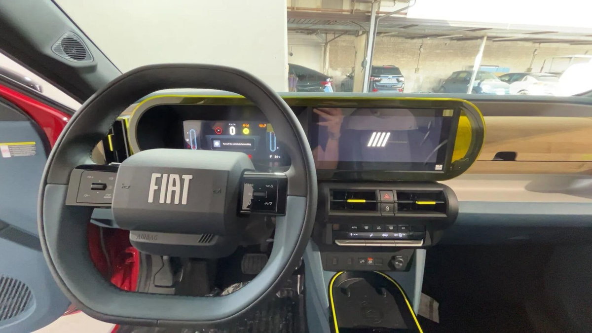 Fiat Grande Panda 1.2 hybrid La Prima 110cv edct (10)