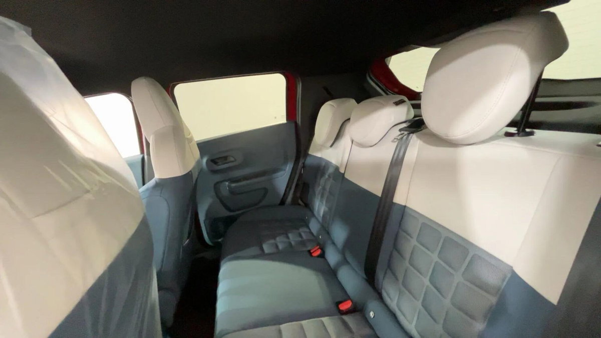 Fiat Grande Panda 1.2 hybrid La Prima 110cv edct (14)