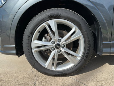 Audi Q3 35 TDI quattro S tronic S line edition (12)