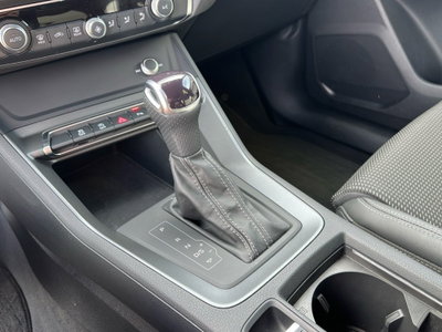 Audi Q3 35 TDI quattro S tronic S line edition (17)