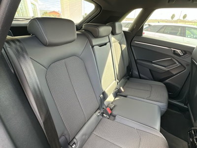 Audi Q3 35 TDI quattro S tronic S line edition (20)
