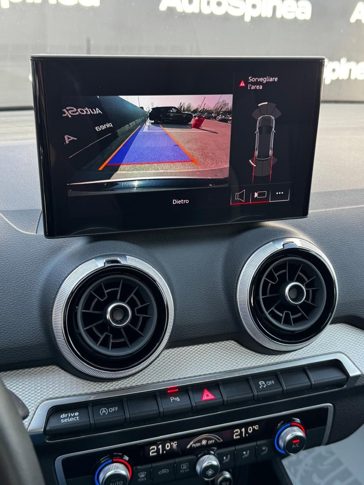 Audi Q2 Q2 30 TDI S line Edition (11)