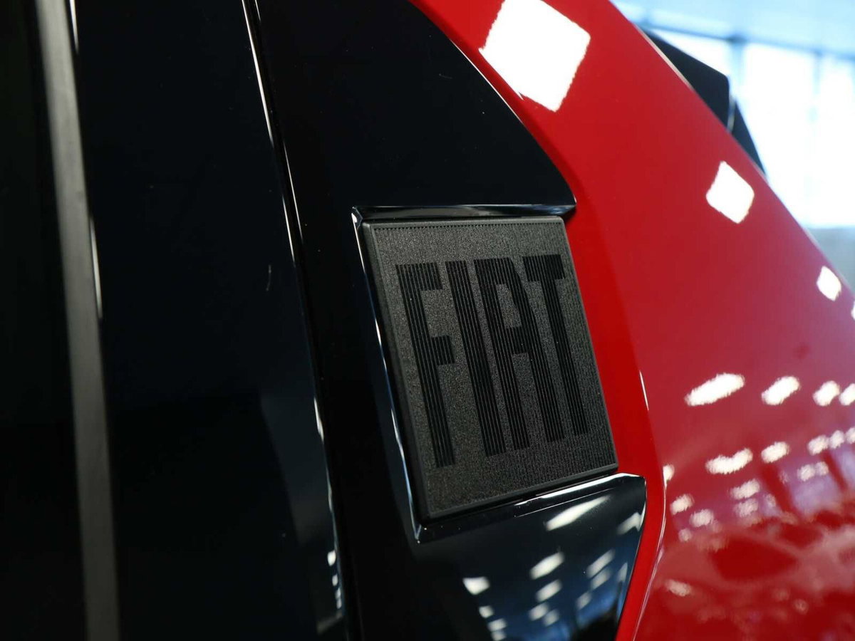 Fiat Grande Panda 1.2 hybrid La Prima 110cv edct (17)