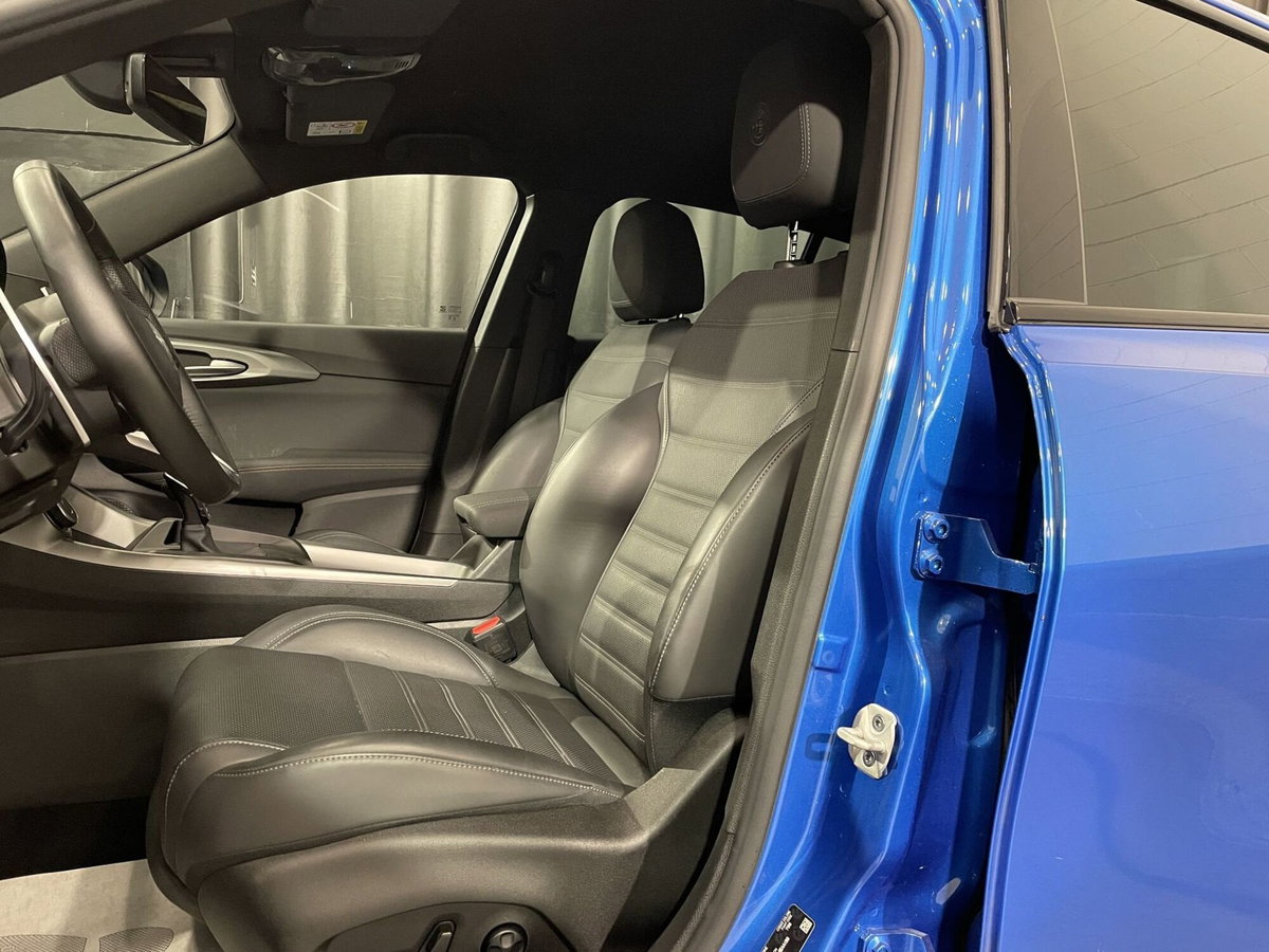 Alfa Romeo Tonale 1.6 Veloce 130cv tct6 (10)