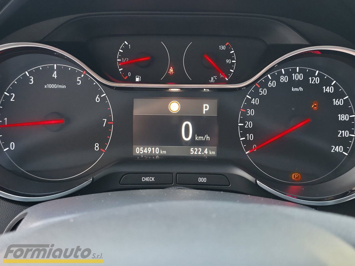 Opel Crossland X 1.5 ECOTEC D 120 CV Start&Stop aut. Innovation (14)