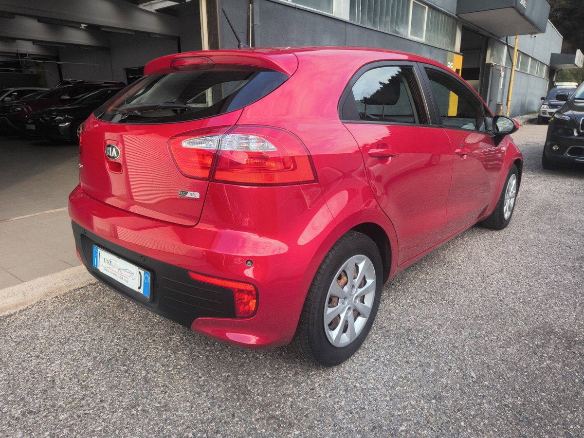 Kia Rio 1.2 CVVT 5p. ECO GPL Cool (6)