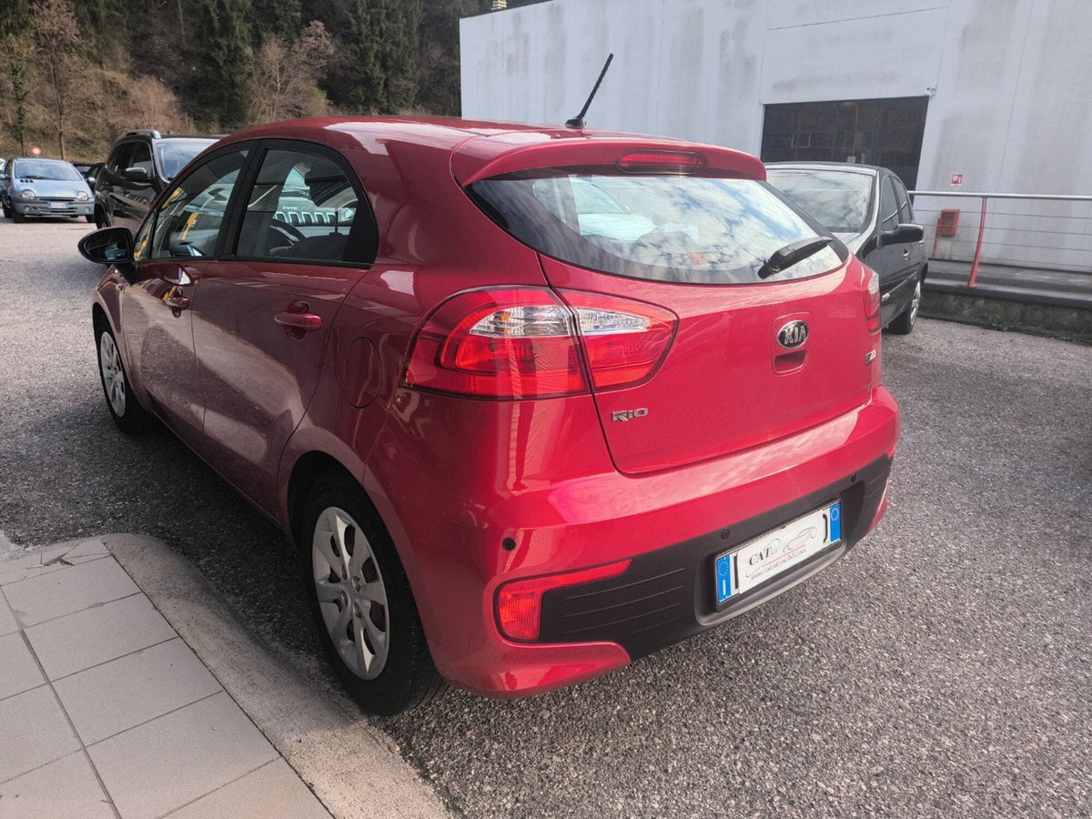 Kia Rio 1.2 CVVT 5p. ECO GPL Cool (8)