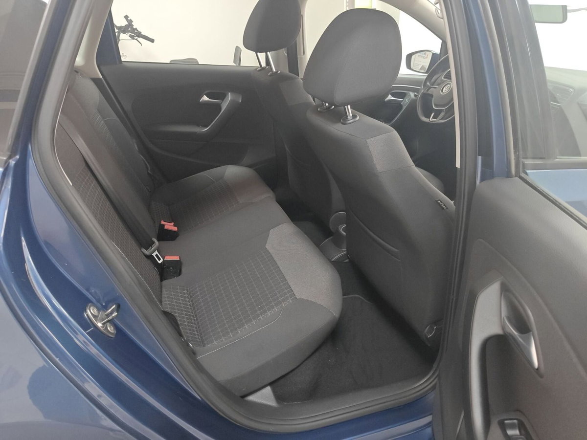 Volkswagen Polo 1.4 TDI 5p. Comfortline (13)