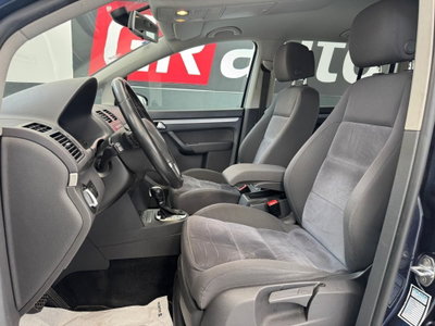 Volkswagen Touran 2.0 TDI 177 CV DSG Highline (14)