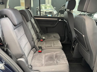 Volkswagen Touran 2.0 TDI 177 CV DSG Highline (7)