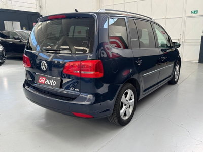 Volkswagen Touran 2.0 TDI 177 CV DSG Highline (9)