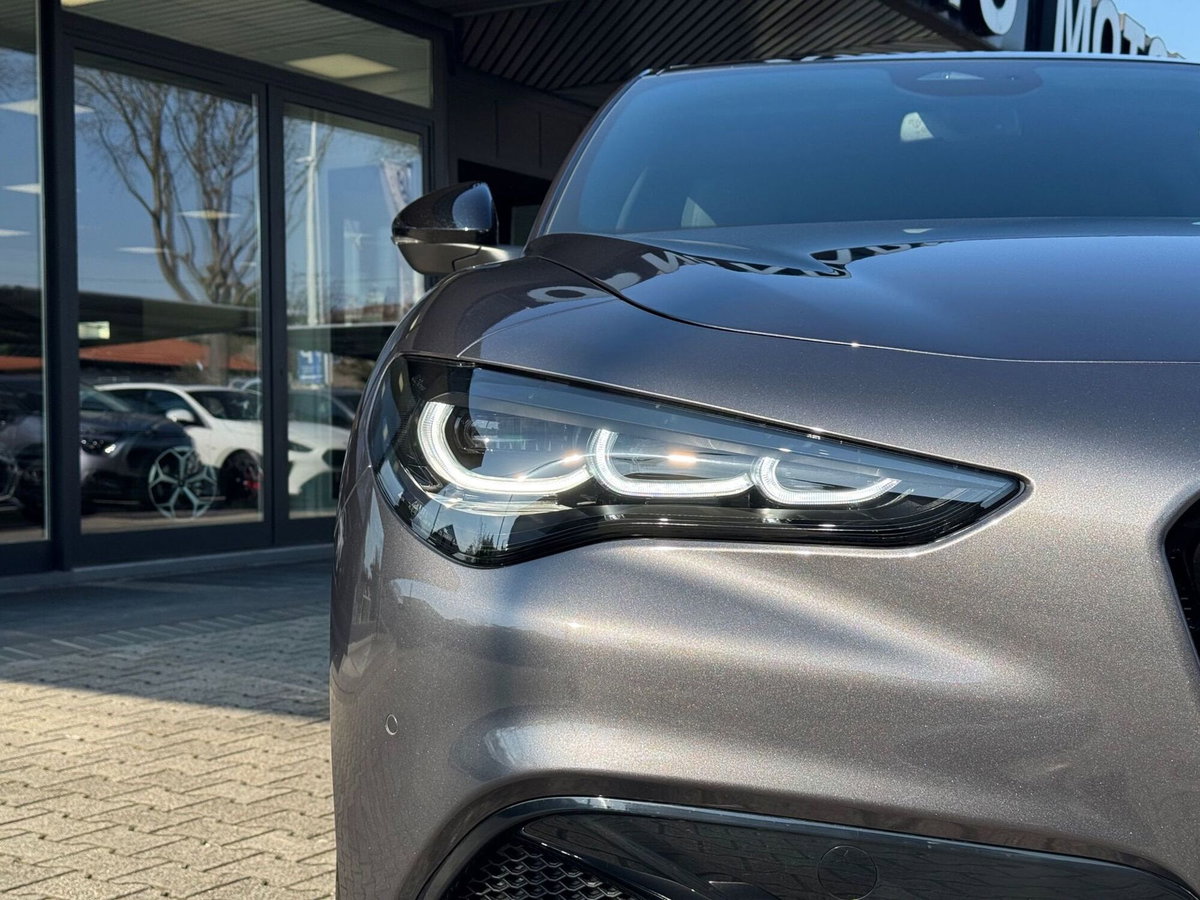 Alfa Romeo Stelvio Stelvio 2.2 Turbodiesel 210 CV AT8 Q4 Veloce (9)