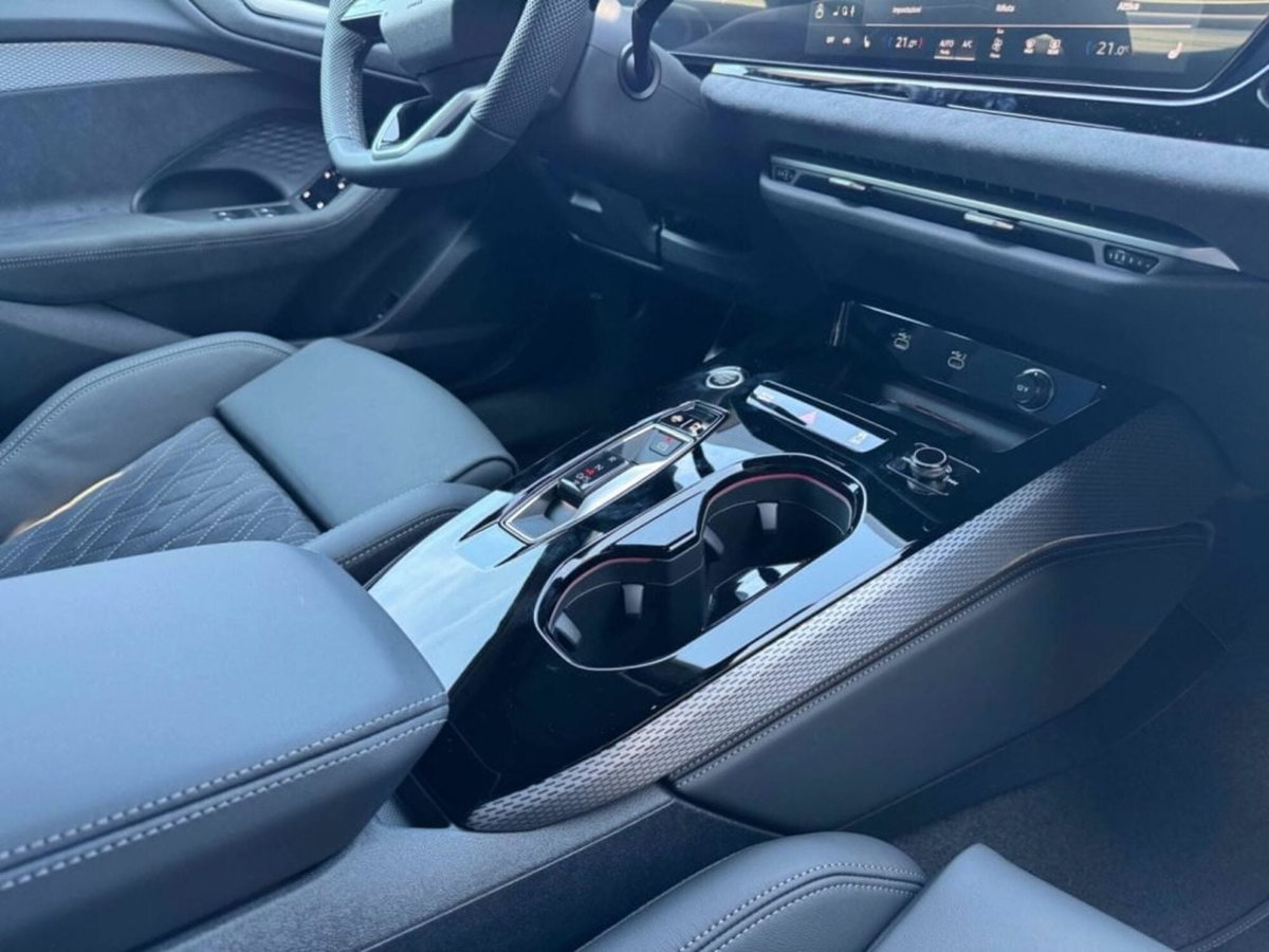 Audi A5 Avant 2.0 tdi mhev+ S line edition 204cv s-tronic (13)
