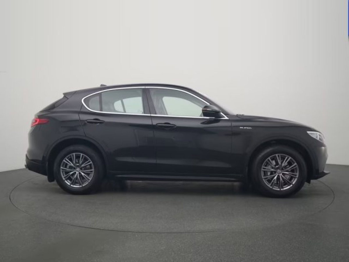 Alfa Romeo Stelvio Stelvio 2.0 Turbo 200 CV AT8 Q4 Super Business (2)