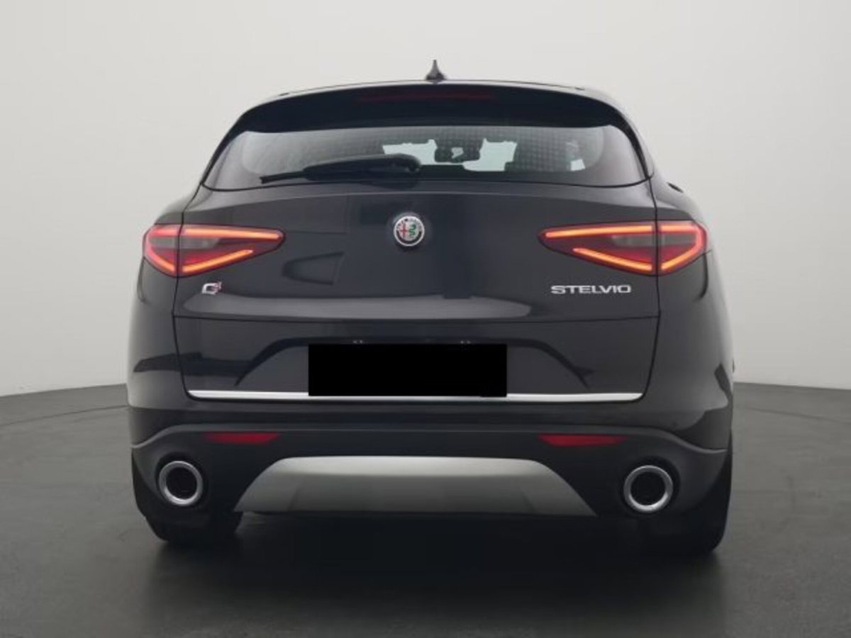 Alfa Romeo Stelvio Stelvio 2.0 Turbo 200 CV AT8 Q4 Super Business (4)