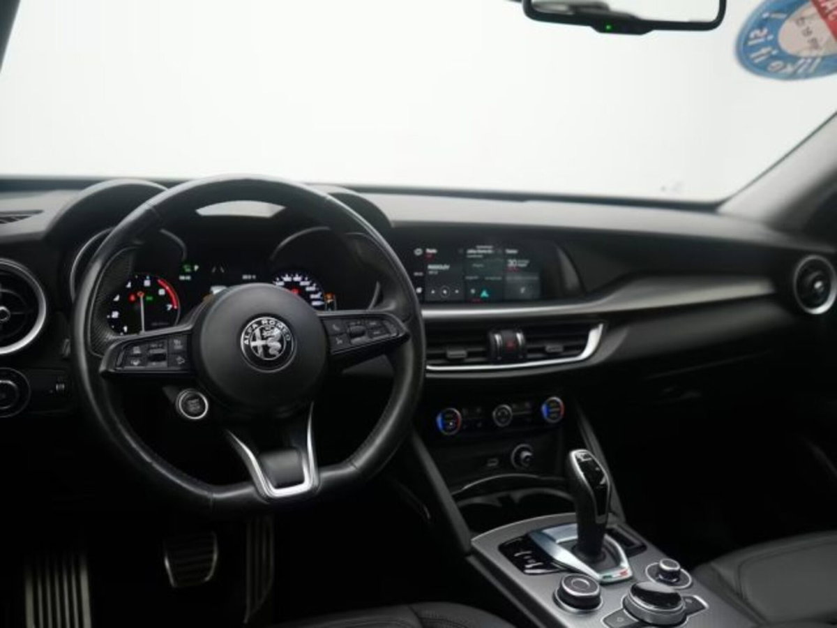 Alfa Romeo Stelvio Stelvio 2.0 Turbo 200 CV AT8 Q4 Super Business (6)