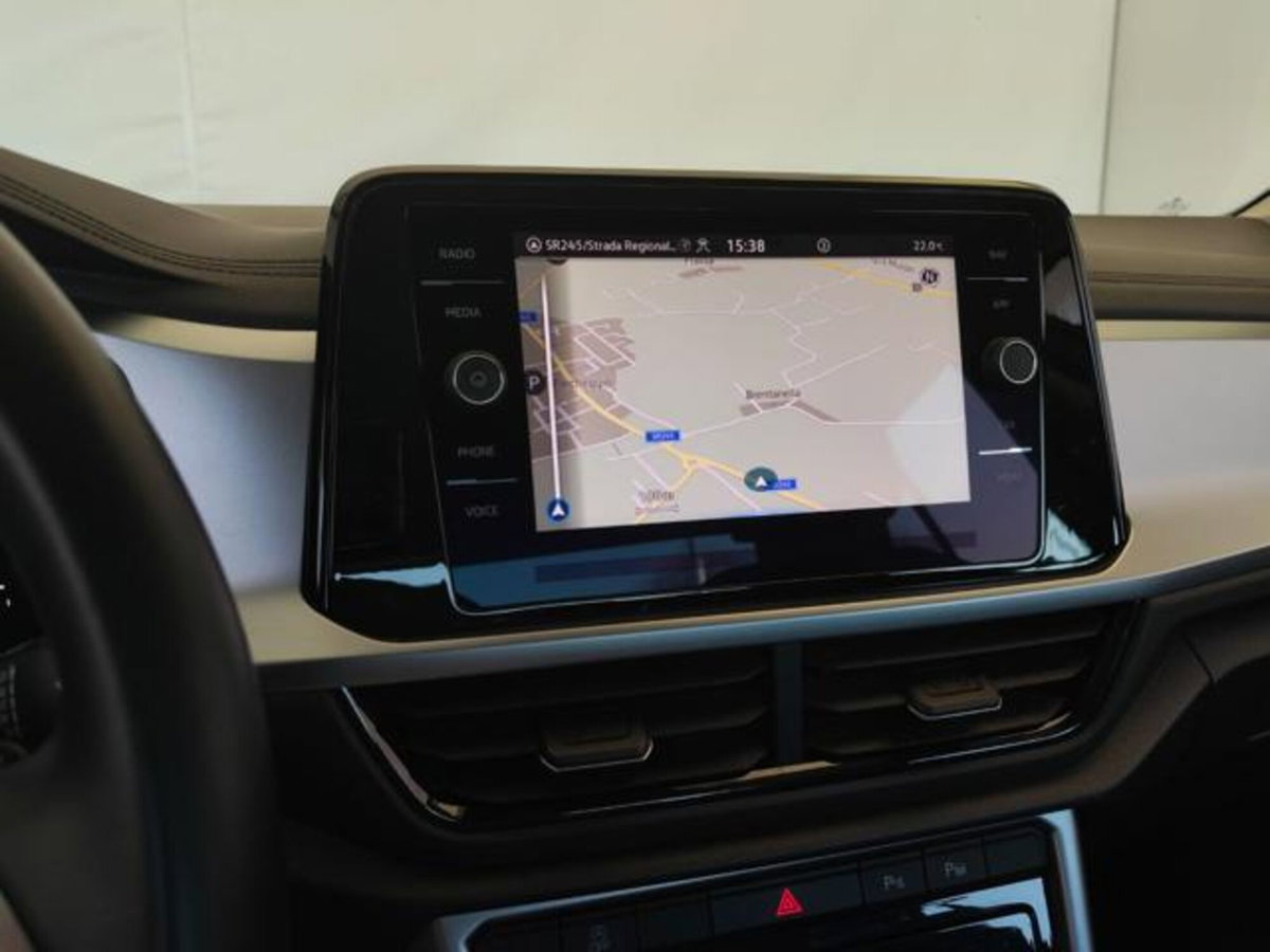 Volkswagen T-Roc 2.0 tdi Life 150cv dsg (11)