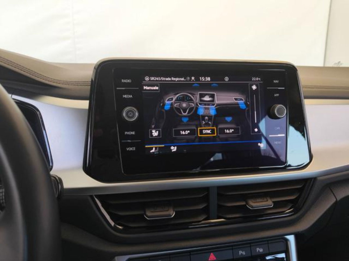 Volkswagen T-Roc 2.0 tdi Life 150cv dsg (13)