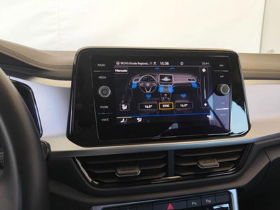 Volkswagen T-Roc 2.0 tdi Life 150cv dsg (13)