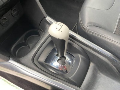 Peugeot 2008 e-HDi 92 CV Stop&Start ETG6 Allure (14)
