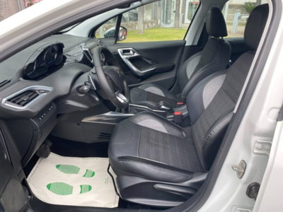 Peugeot 2008 e-HDi 92 CV Stop&Start ETG6 Allure (6)