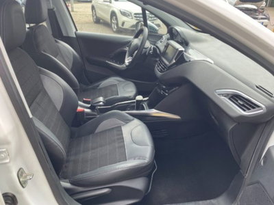 Peugeot 2008 e-HDi 92 CV Stop&Start ETG6 Allure (8)