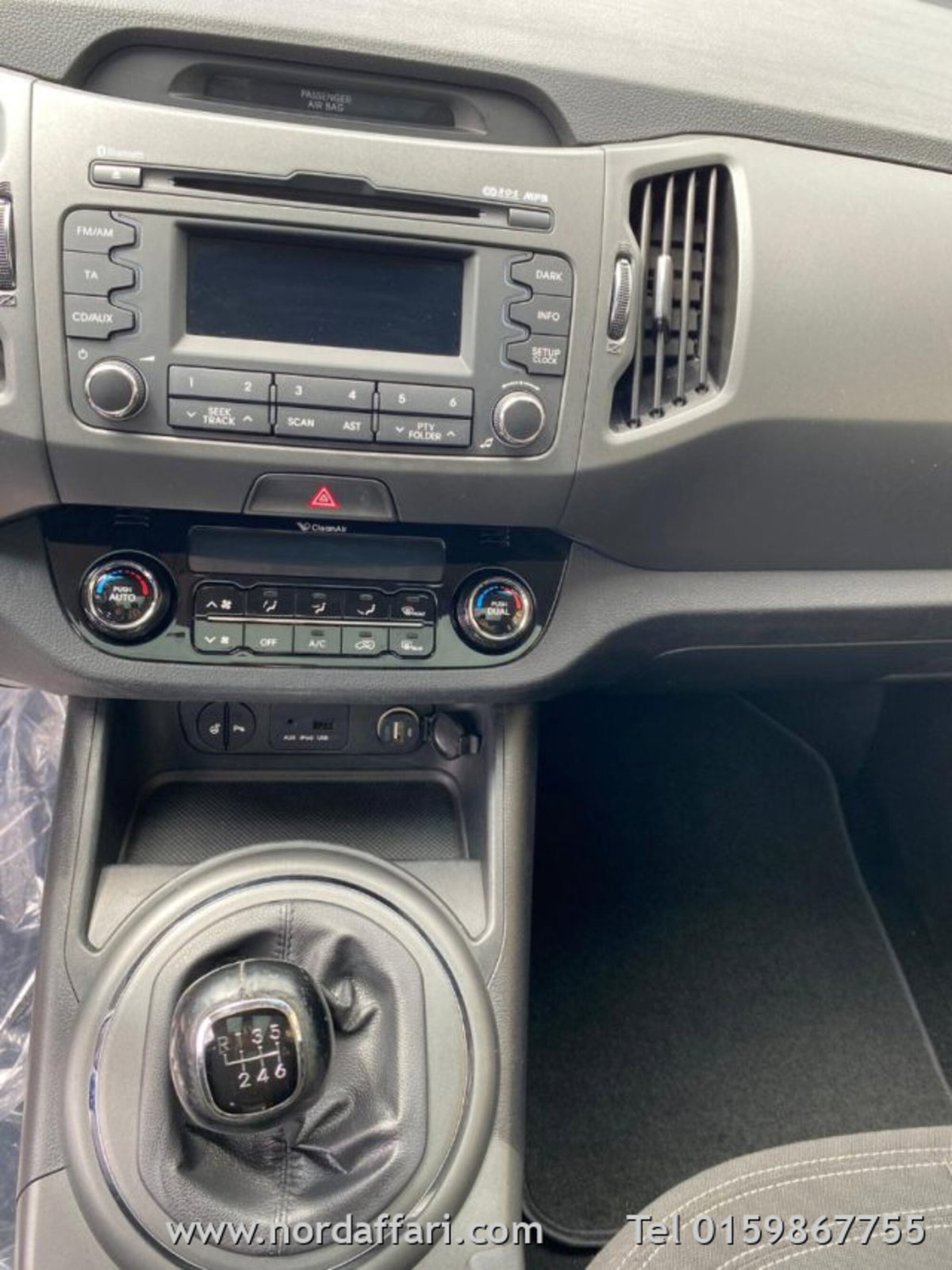 Kia Sportage 2.0 CRDI VGT 2WD Active (15)