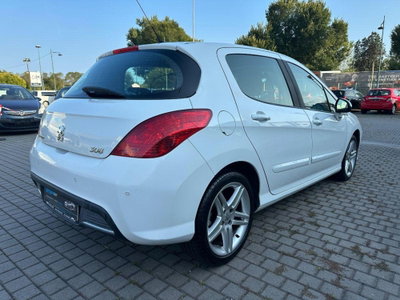 Peugeot 308 1.6 HDi 110CV 5p. Sportium (8)
