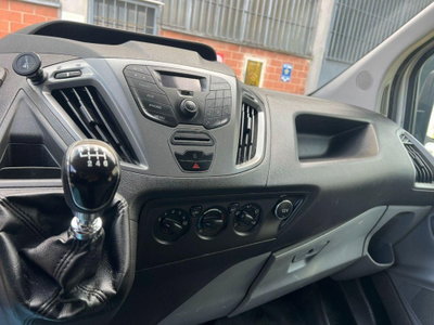Ford Transit Custom Furgone 290 2.2 TDCi 125CV PC-DC Furgone Entry (14)