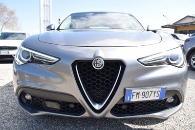 Alfa Romeo Stelvio Stelvio 2.2 Turbodiesel 180 CV AT8 Q4 Business (16)