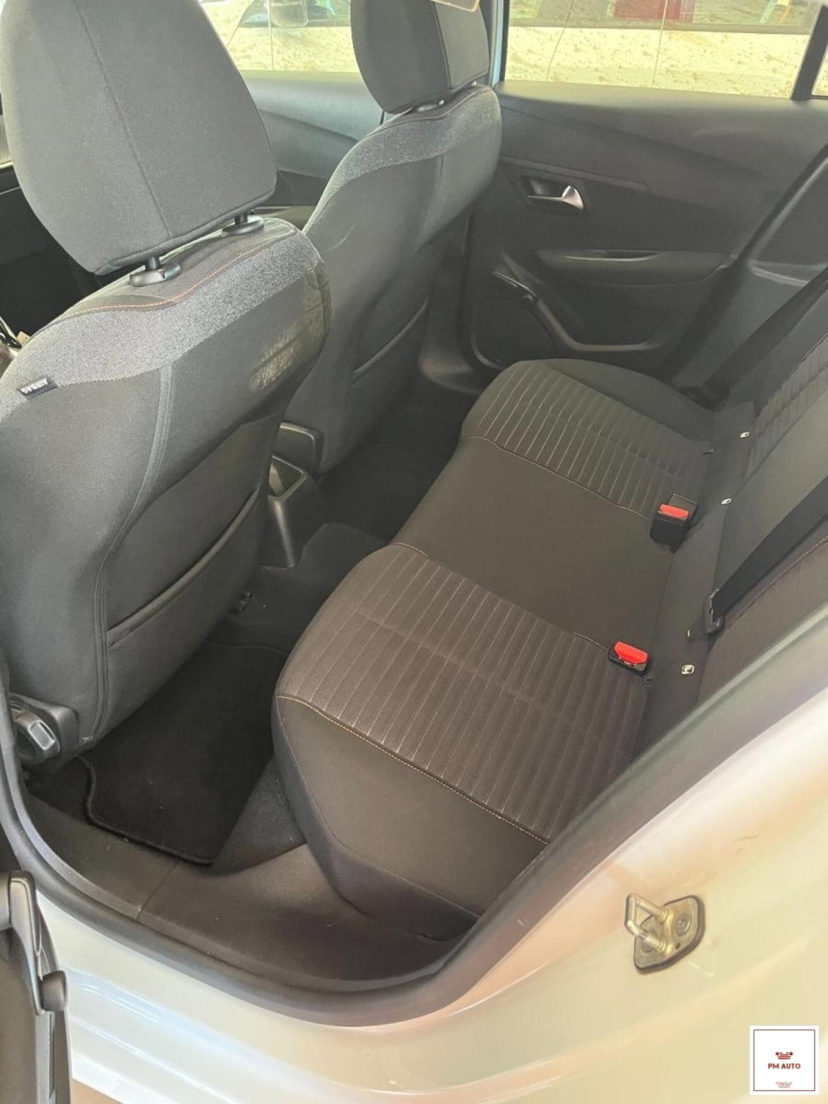 Peugeot 208 BlueHDi 100 Stop&Start 5 porte Active (9)