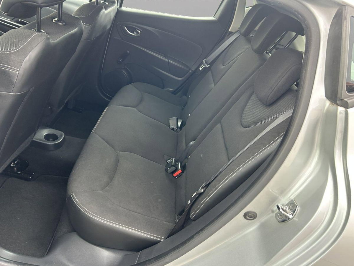 Renault Clio 1.5 dCi 75CV 5 porte Dynamique (11)