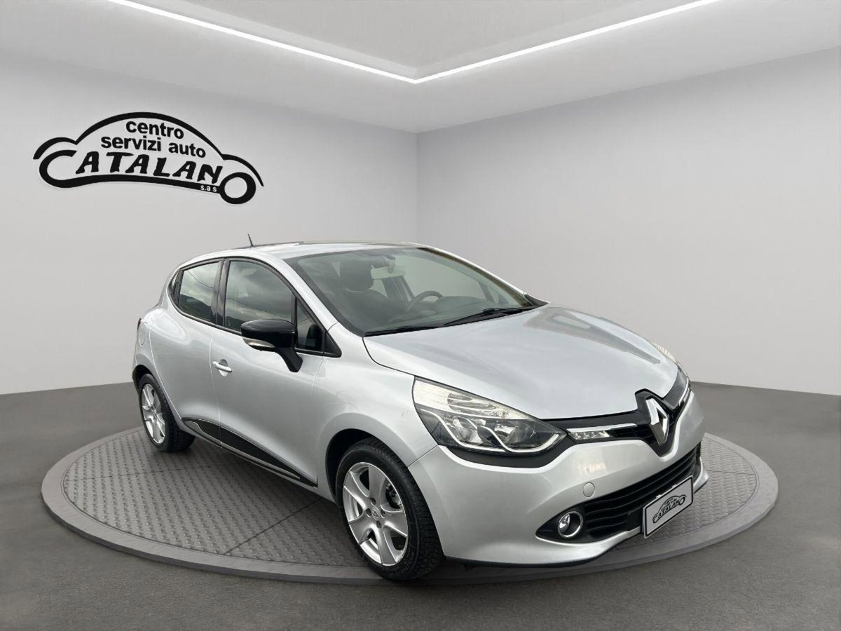Renault Clio 1.5 dCi 75CV 5 porte Dynamique (7)