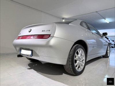 Alfa Romeo Gtv 2.0i JTS 16V cat (9)
