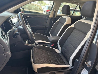 Volkswagen T-Roc 2.0 tdi R-Line 4motion 150cv dsg (10)