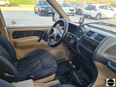 Nissan Terrano II 2.7 Tdi 3 porte Elegance (12)