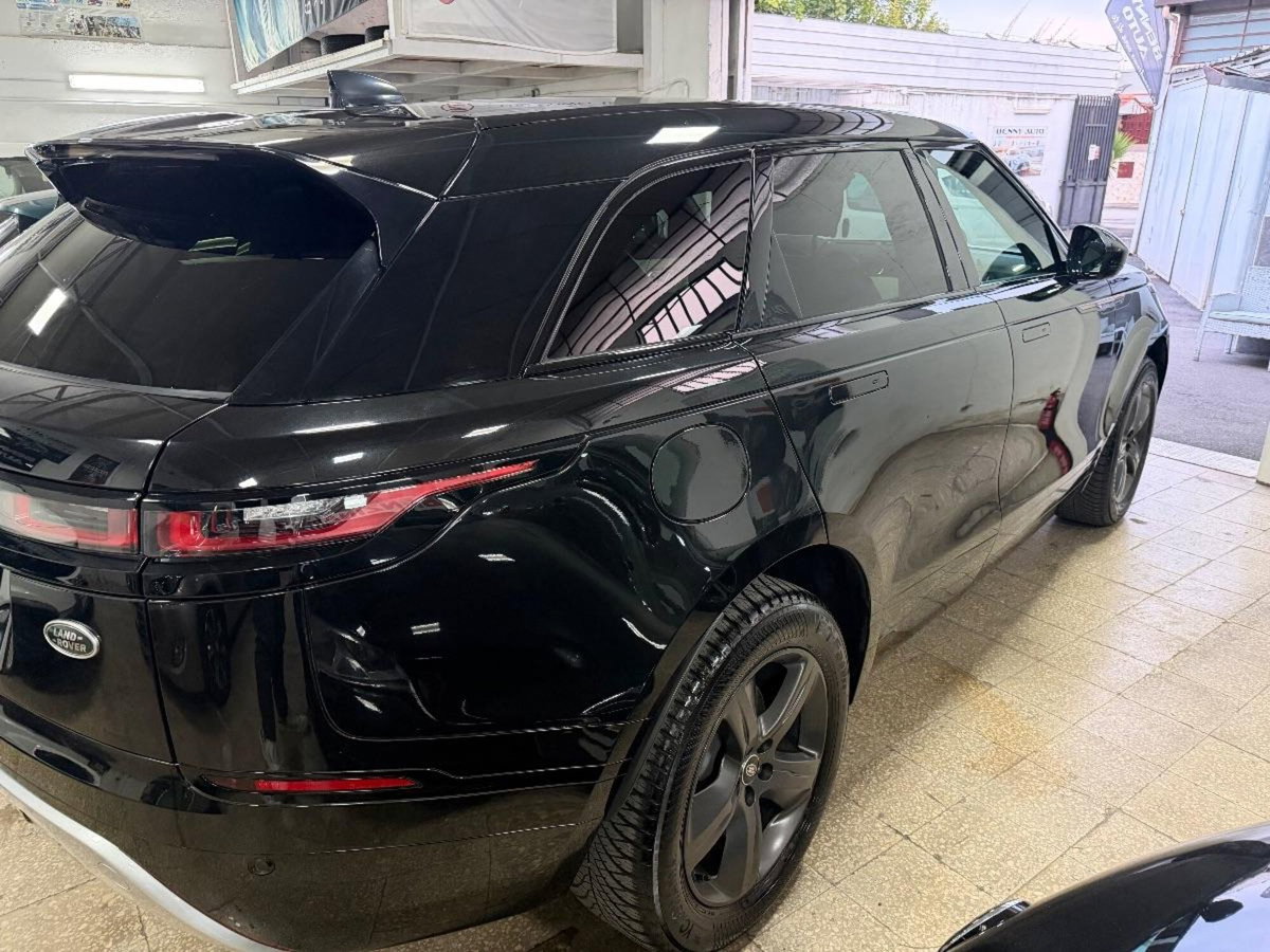Land Rover Range Rover Velar 2.0D I4 204 CV R-Dynamic SE (11)