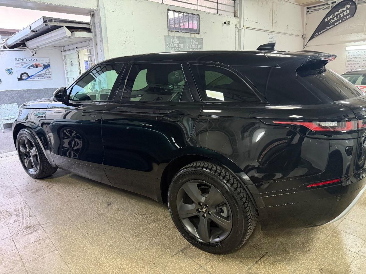 Land Rover Range Rover Velar 2.0D I4 204 CV R-Dynamic SE (4)