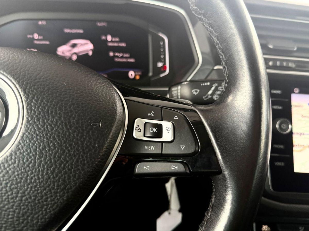 Volkswagen Tiguan 2.0 TDI 150 CV SCR DSG 4MOTION Elegance (16)