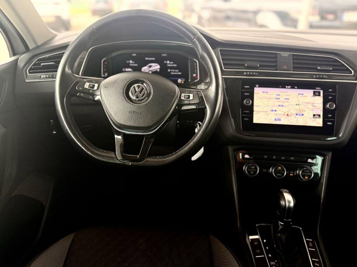Volkswagen Tiguan 2.0 TDI 150 CV SCR DSG 4MOTION Elegance (17)