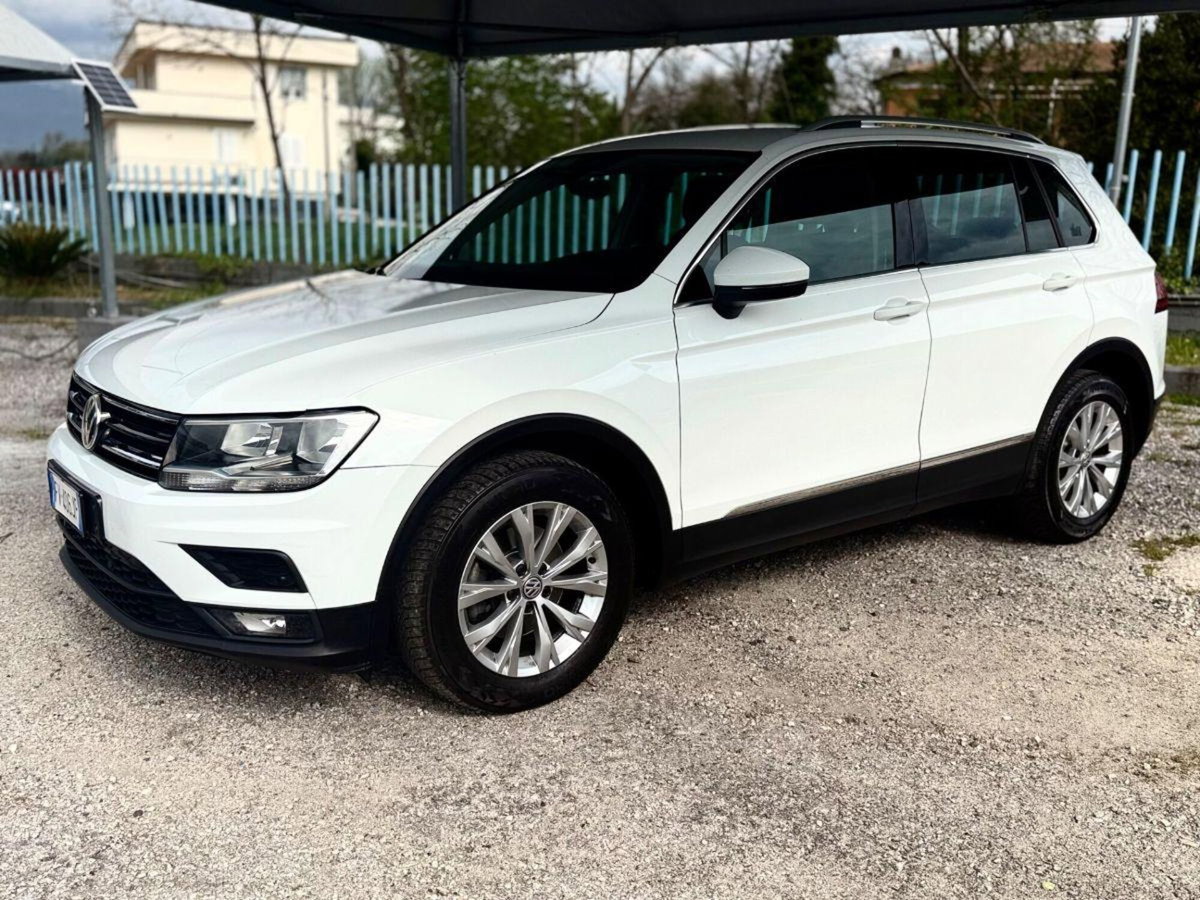 Volkswagen Tiguan 2.0 TDI 150 CV SCR DSG 4MOTION Elegance (3)