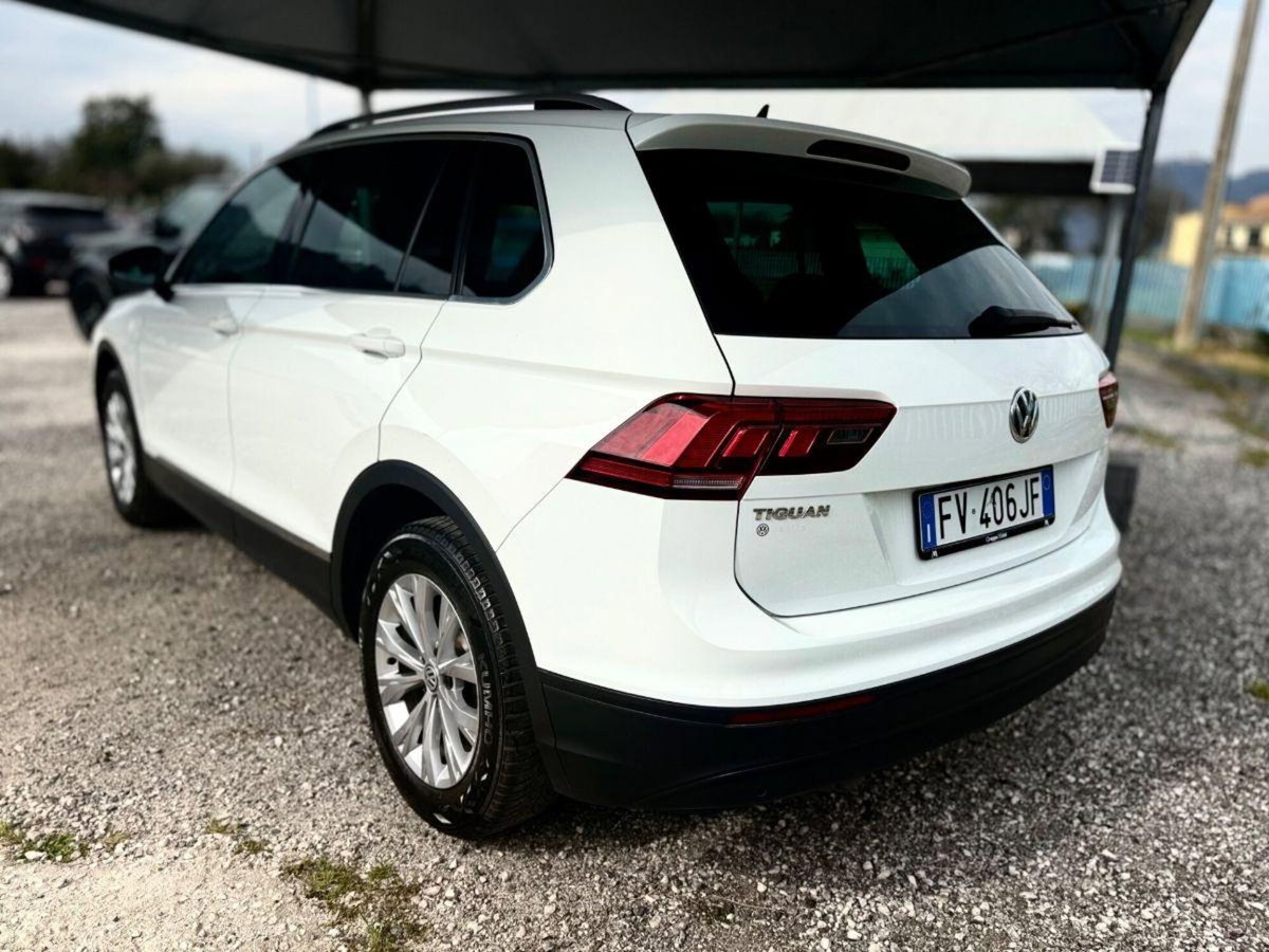 Volkswagen Tiguan 2.0 TDI 150 CV SCR DSG 4MOTION Elegance (7)