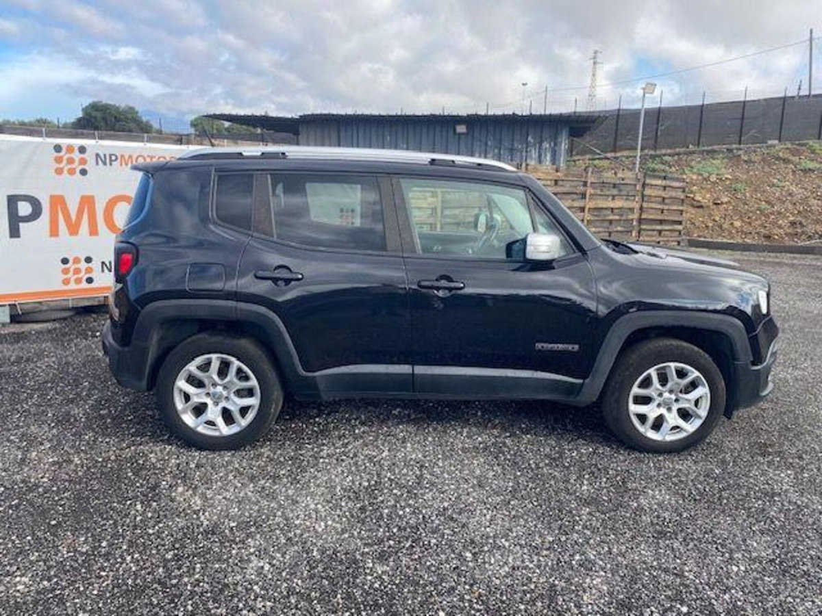 Jeep Renegade 2.0 Mjt 140CV 4WD Active Drive Limited (4)