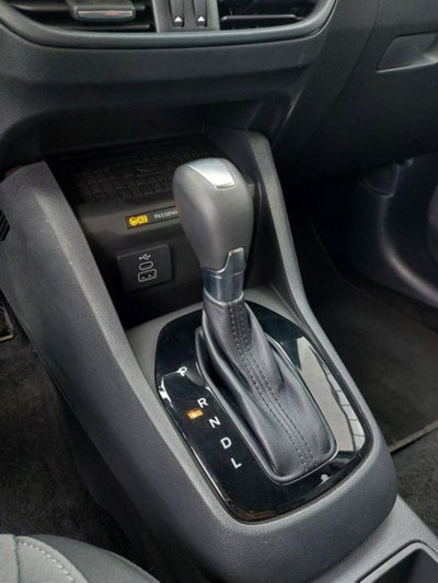Ford Tourneo Courier 1.0 EcoBoost 100 CV Titanium (14)