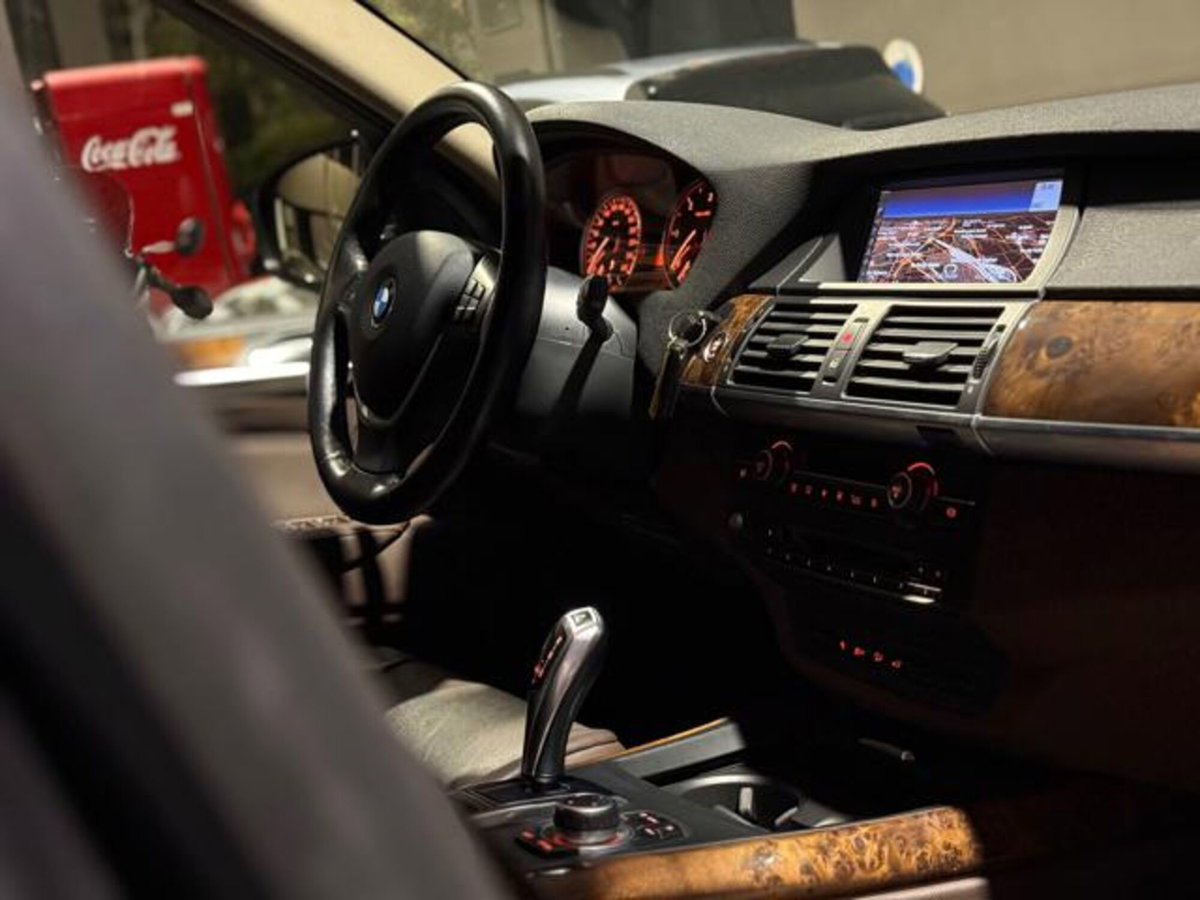 BMW X5 xDrive30d Futura (10)