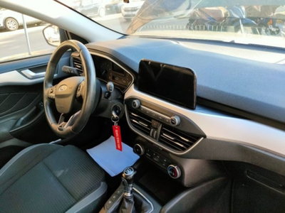 Ford Focus Station Wagon 1.0 EcoBoost 100 CV Start&Stop SW (12)